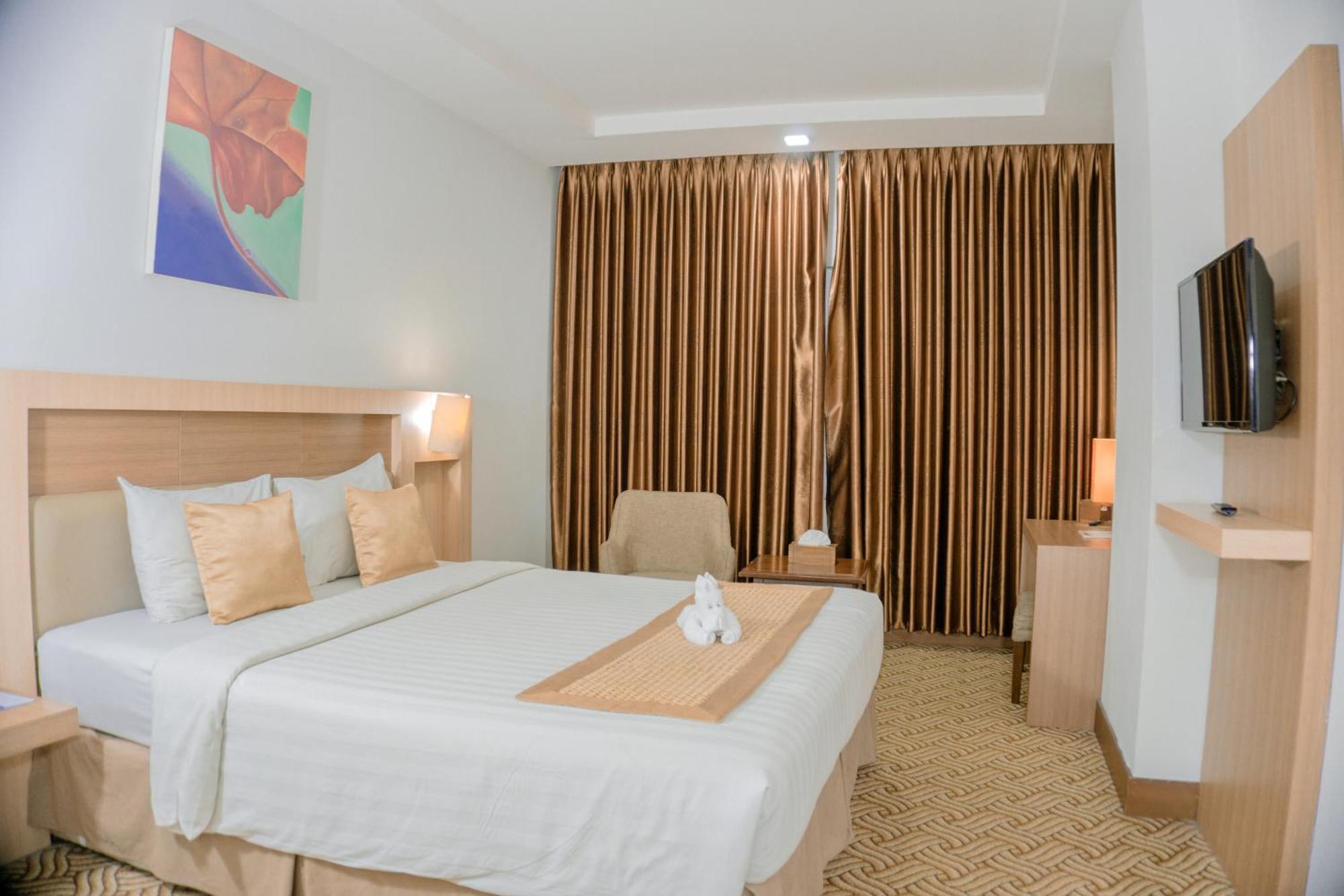Abadi Hotel Malioboro Yogyakarta By Tritama Hospitality Extérieur photo